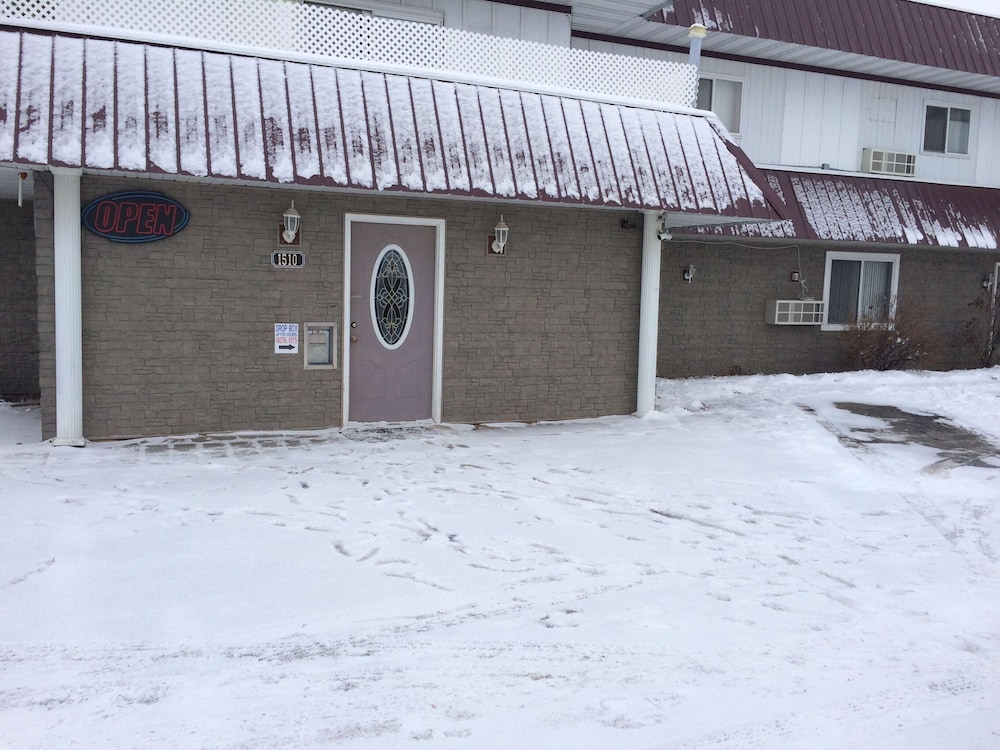 T-59 Motel Thief River Falls 26/34