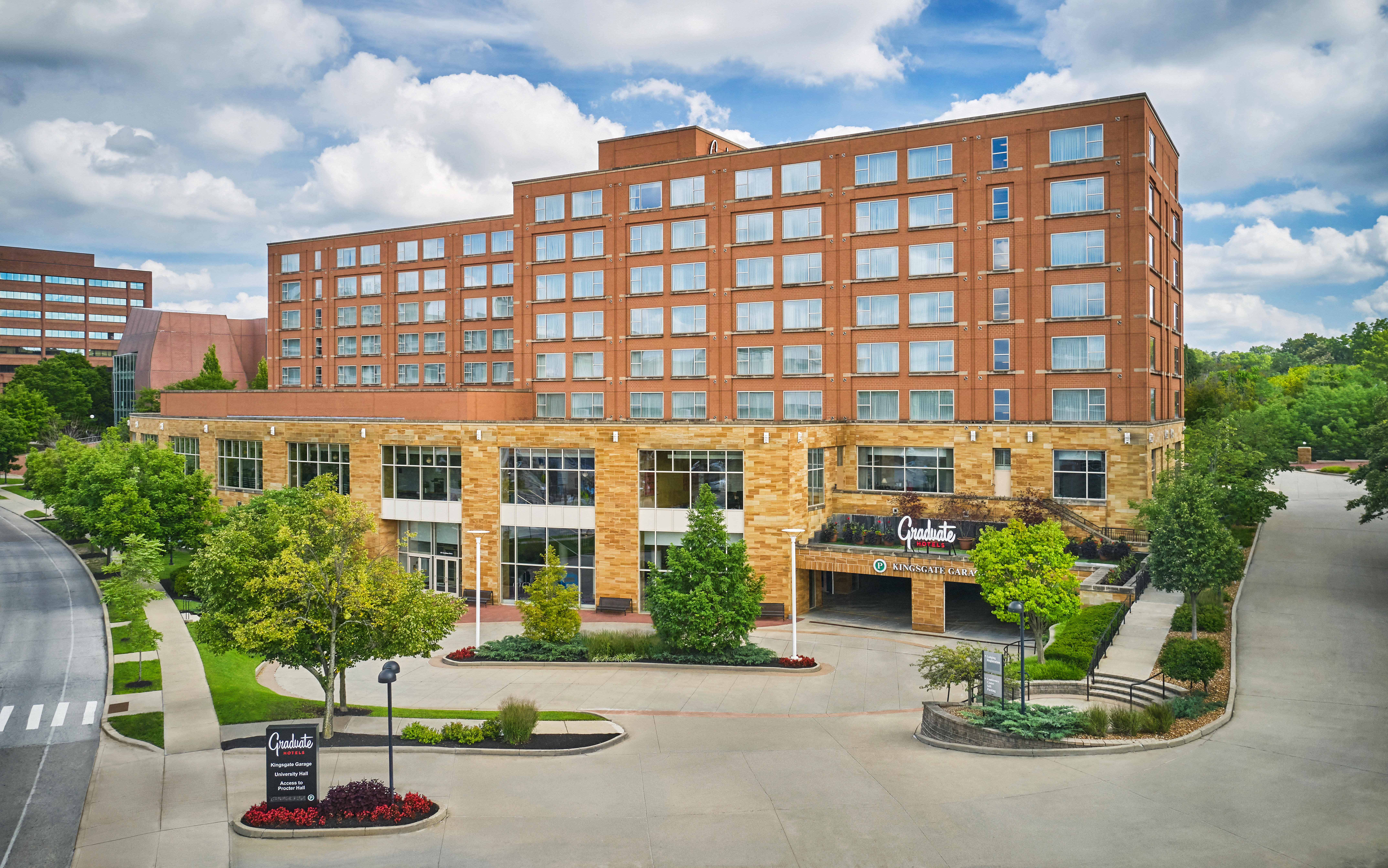 Graduate by Hilton Cincinnati 2/50