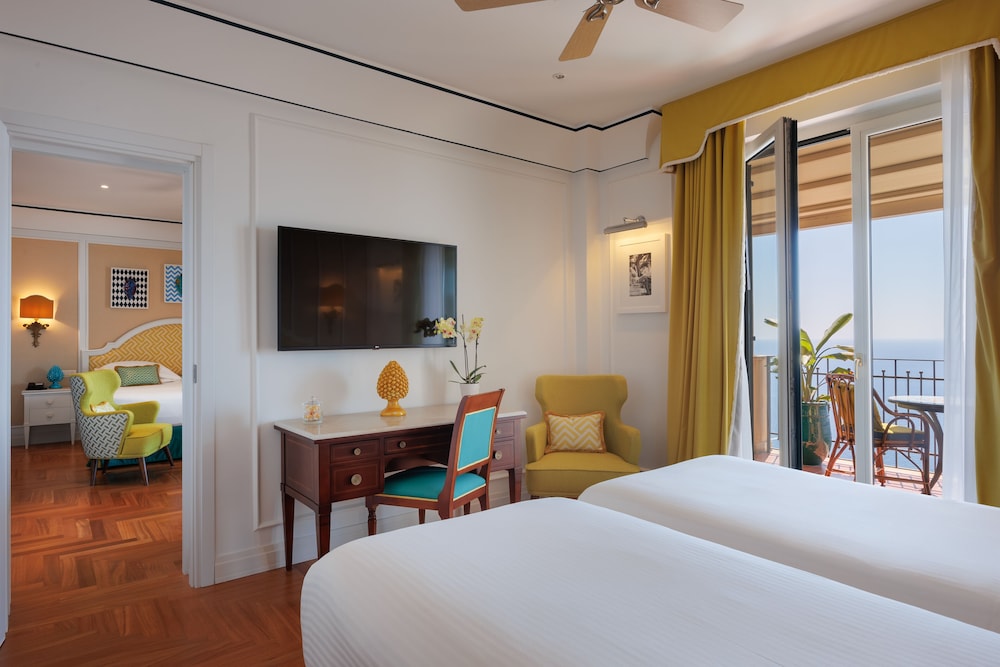 PREMIUM, FAMILY, TERRACE