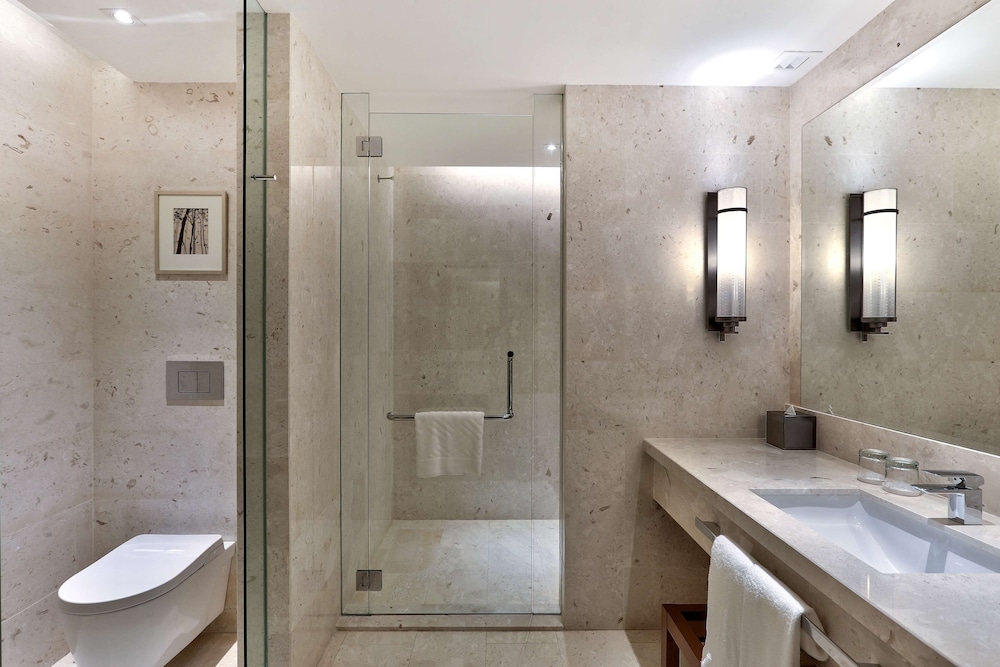 Hilton Kota Kinabalu 14/46