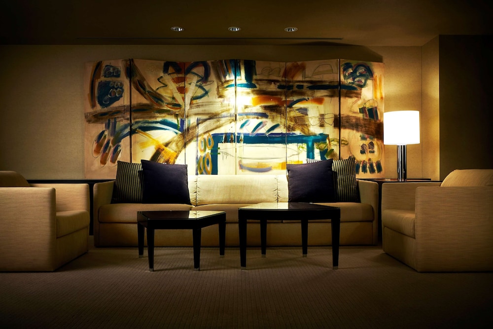 Grand Prince Hotel Osaka Bay 67/91