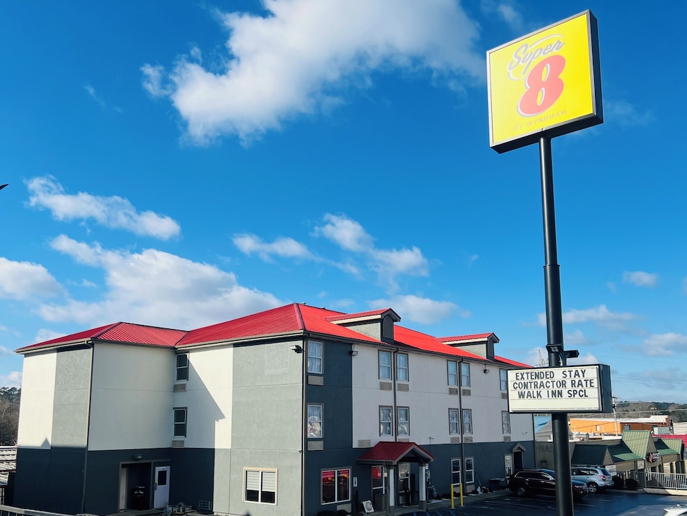 Super 8 by Wyndham Chattanooga East/Hamilton Place 2/47