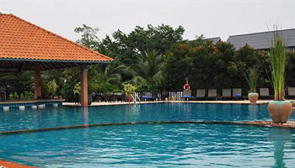 The Leela Resort Spa Pattaya 43/50