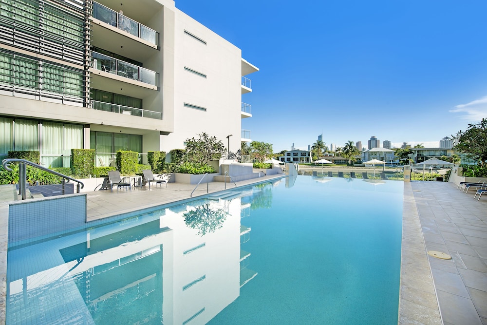 Ultiqa Freshwater Point Resort 7/63