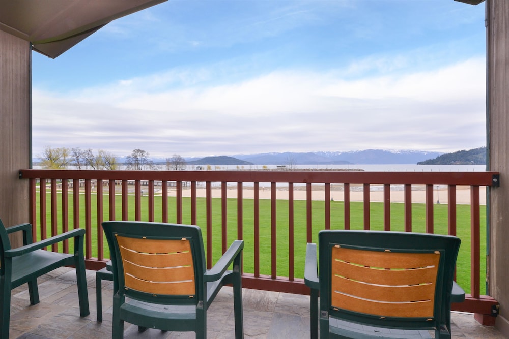 Best Western Edgewater Resort 25/46