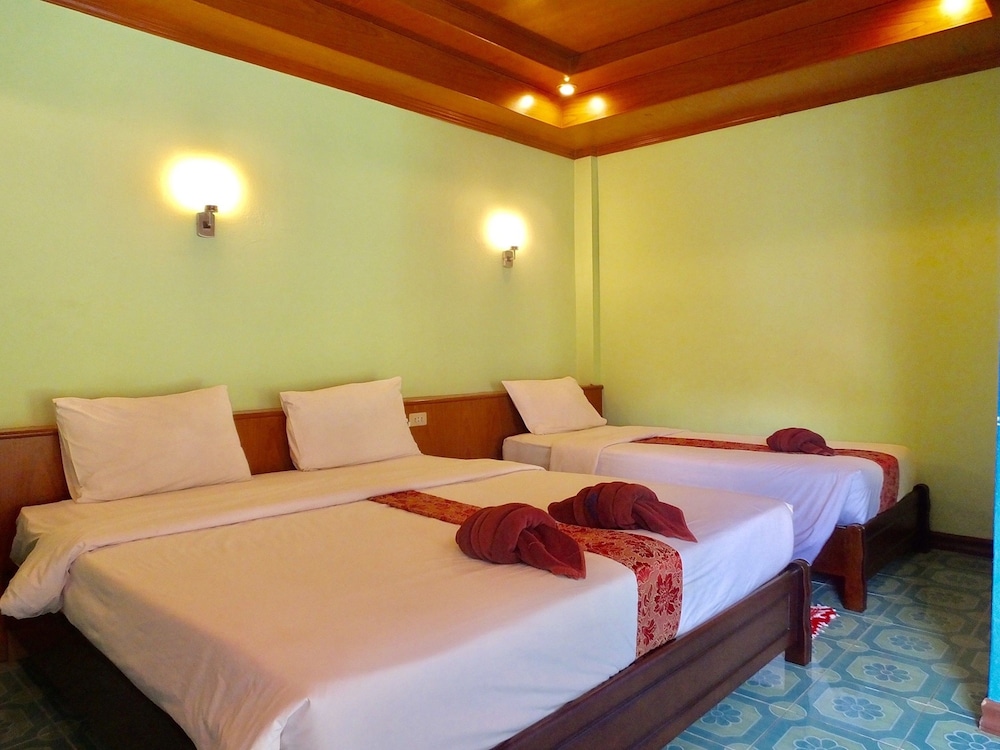 BLUE ANDAMAN LANTA RESORT 13/71