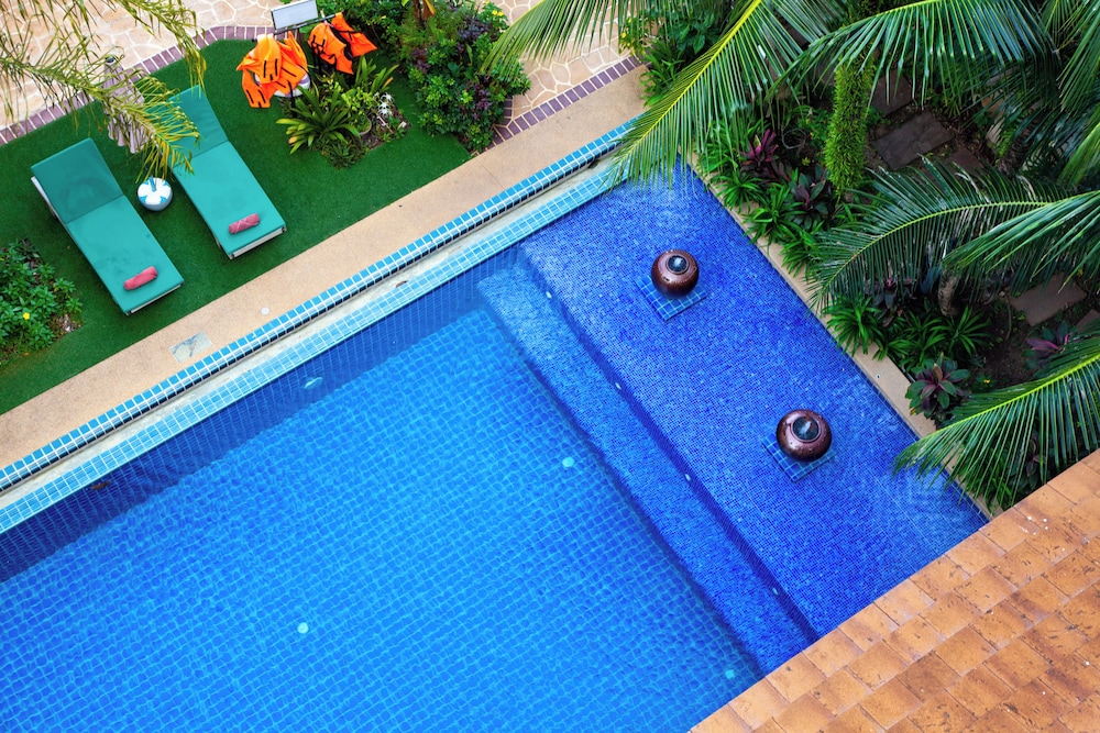 Thanthip Beach Resort 25/50