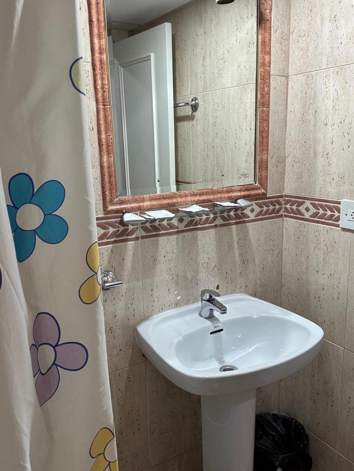 Hotel Don Jose 39/47