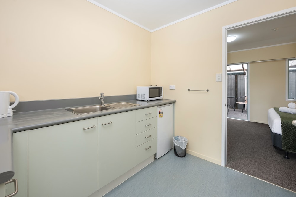 Fenton Court Motel 27/60