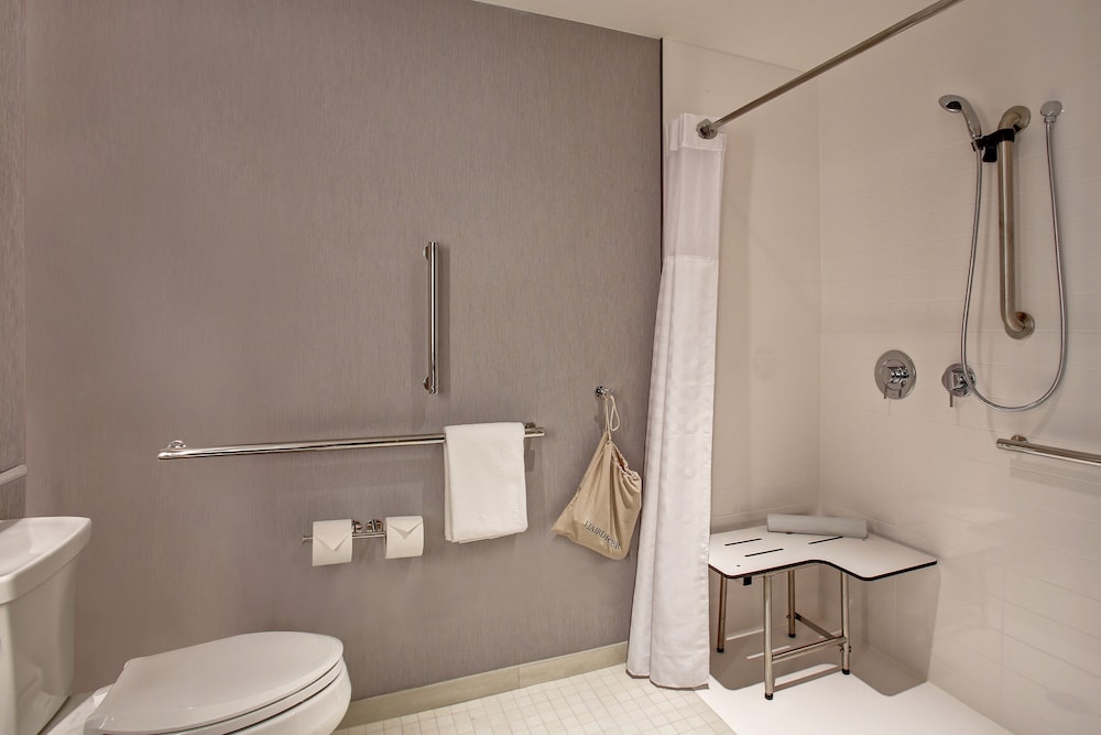 Hyatt Place at Wichita State University photo5
