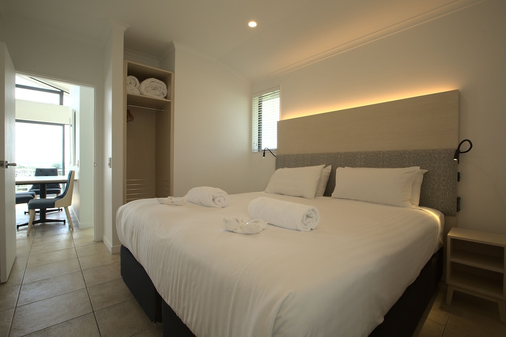 Waiheke Island Resort 17/70