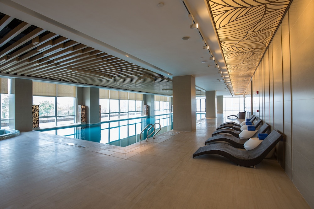 Four Points By Sheraton Chengdu Pujiang Resort 8/37