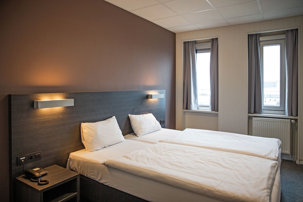 STANDARD, TWIN BEDS