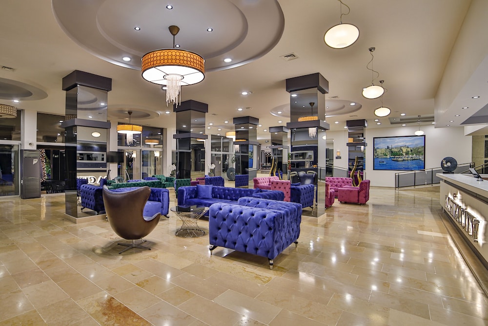 Nashira City Resort Hotel 30/50