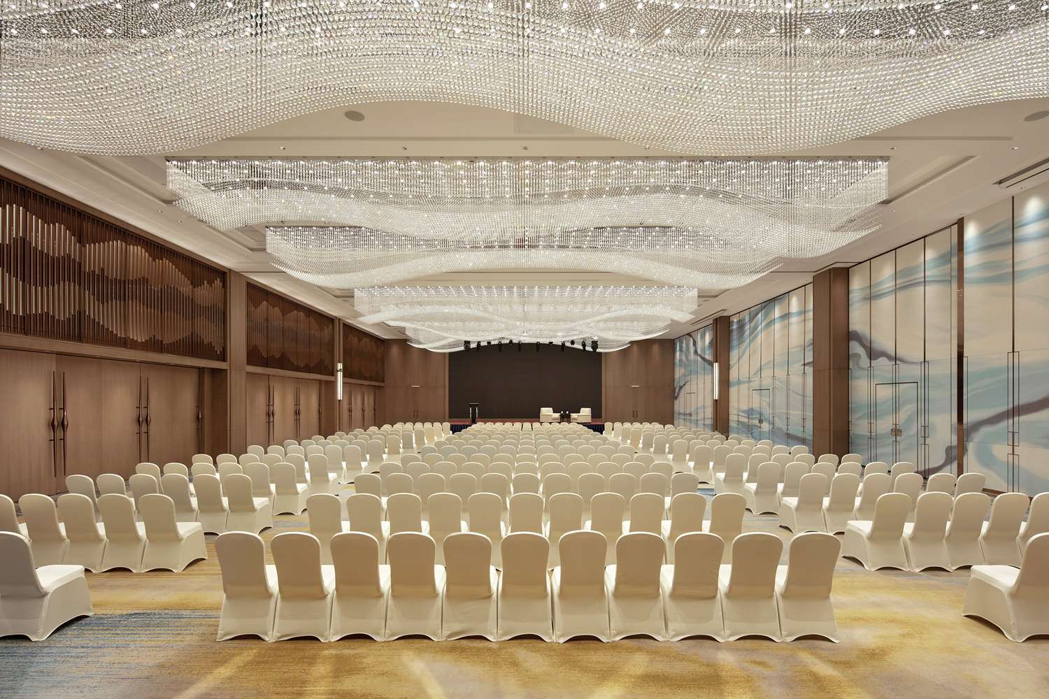 Doubletree By Hilton Suzhou Wujiang 32/37