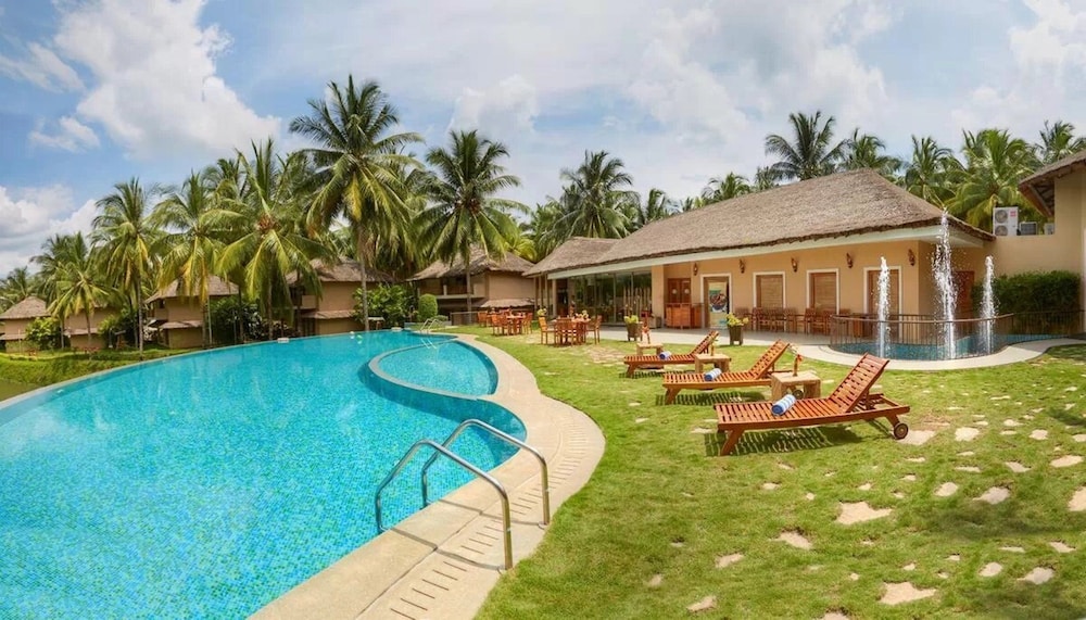 Coco Lagoon By Great Mount Resort 15/42