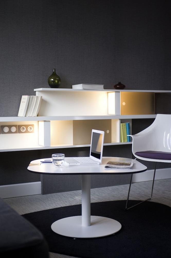 Novotel Suites Paris Issy Les Moulineaux 66/80