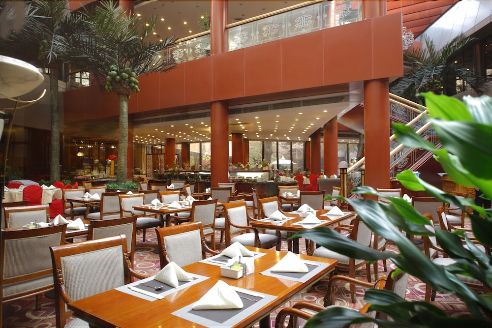 Capital Hotel Beijing 24/37