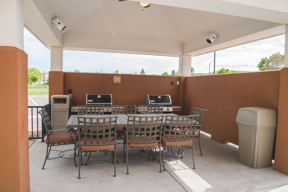 Candlewood Suites Fort Collins 28/39