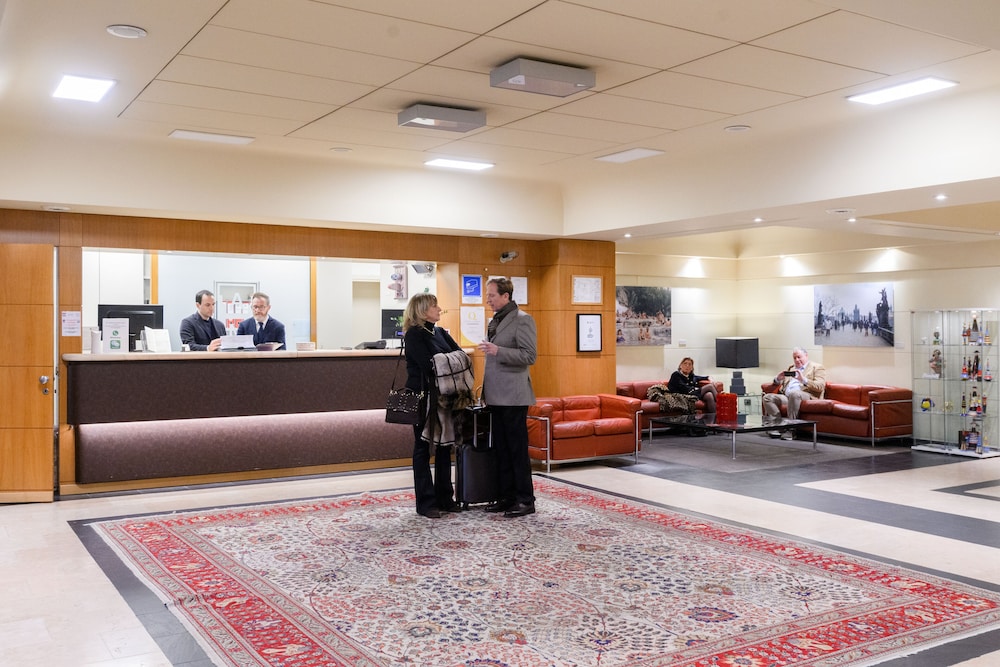 lobby