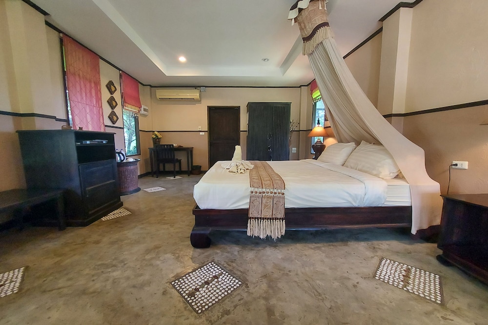 Baan Chai Thung 28/81