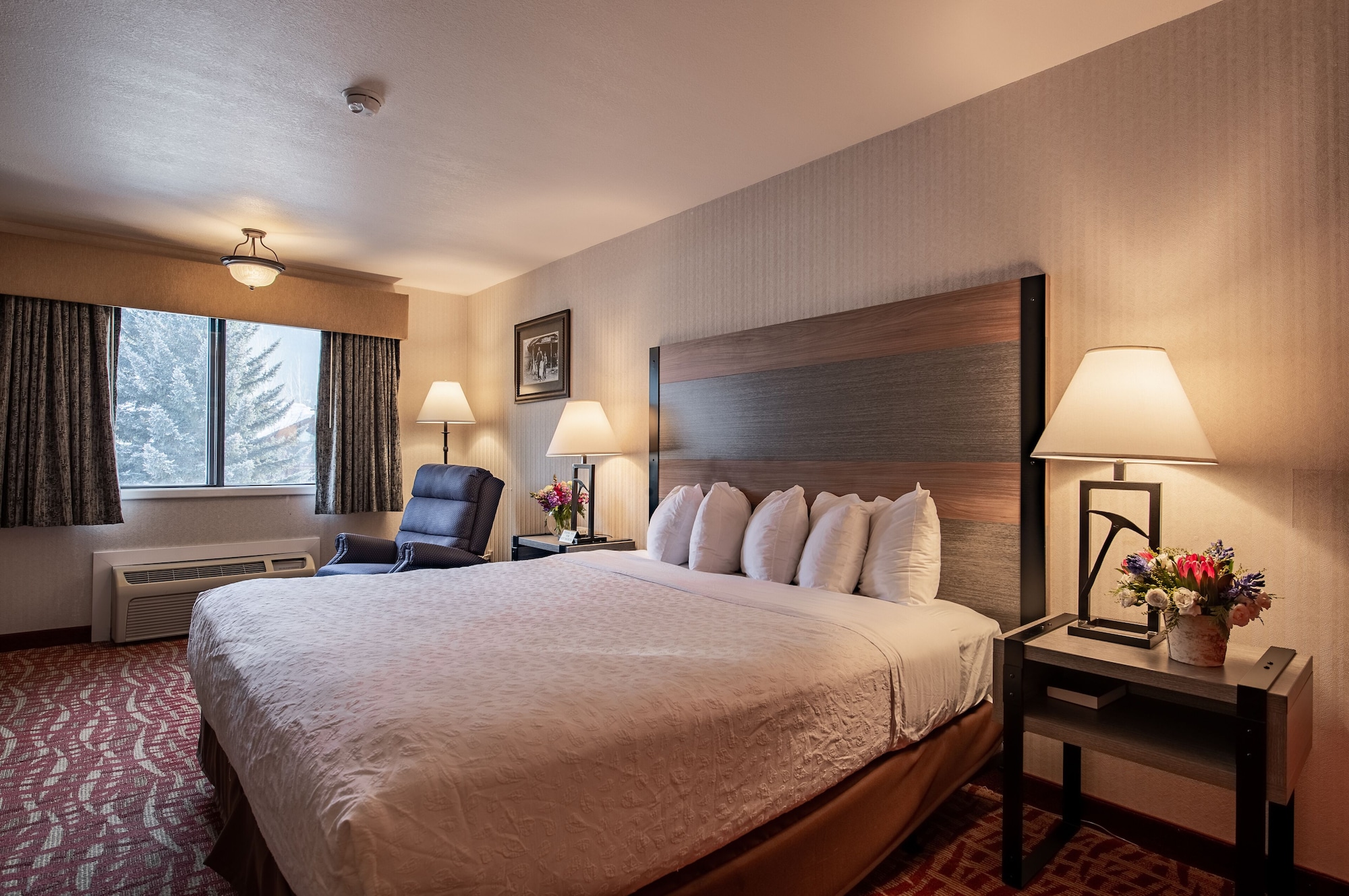 Standard, Single, King Bed