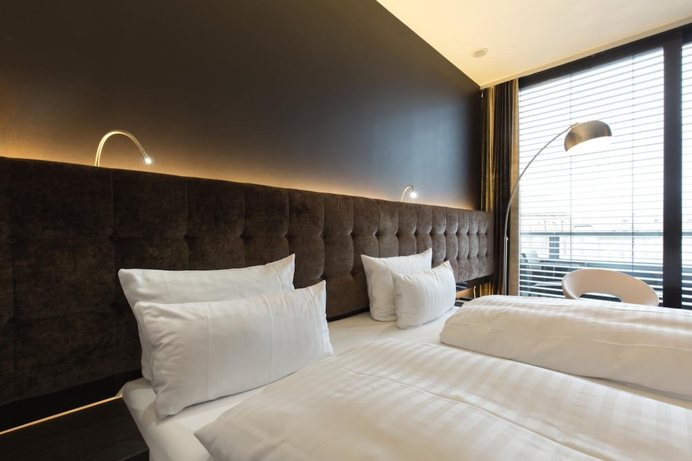 SAKS Urban Design Hotel Kaiserslautern 14/61