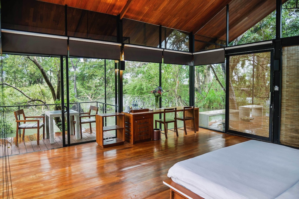 Kalundewa Retreat 21/65