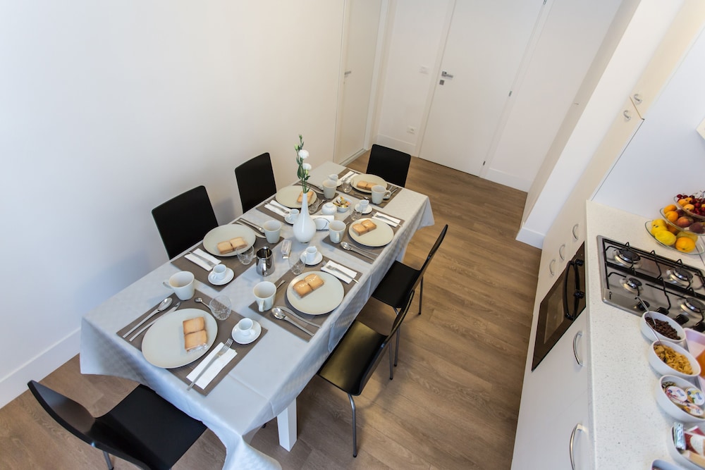 Rhegion B&B 27/40