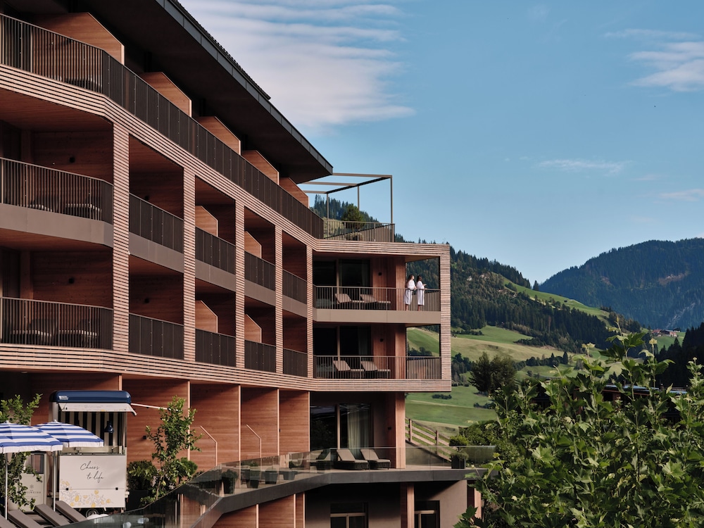 DAS EDELWEISS Salzburg Mountain Resort 2/50