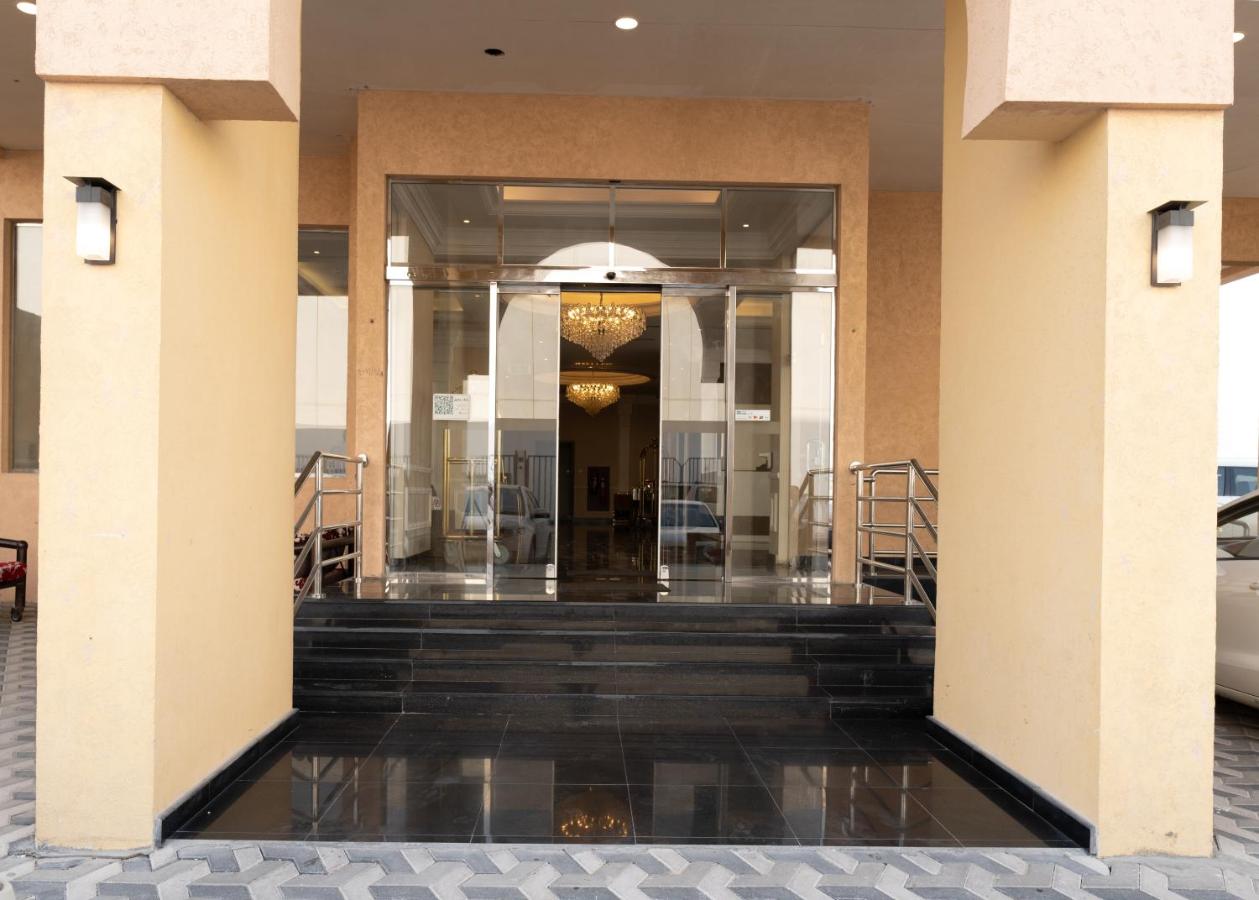 Fakhamat Al Dyafa - Serviced Apartments 12/53