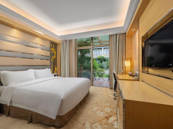 GARDEN DOUBLE ROOM