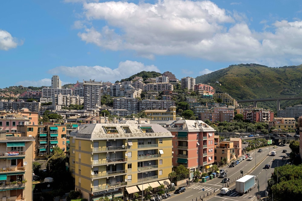 Ac Hotel Genova By Marriott 3/50