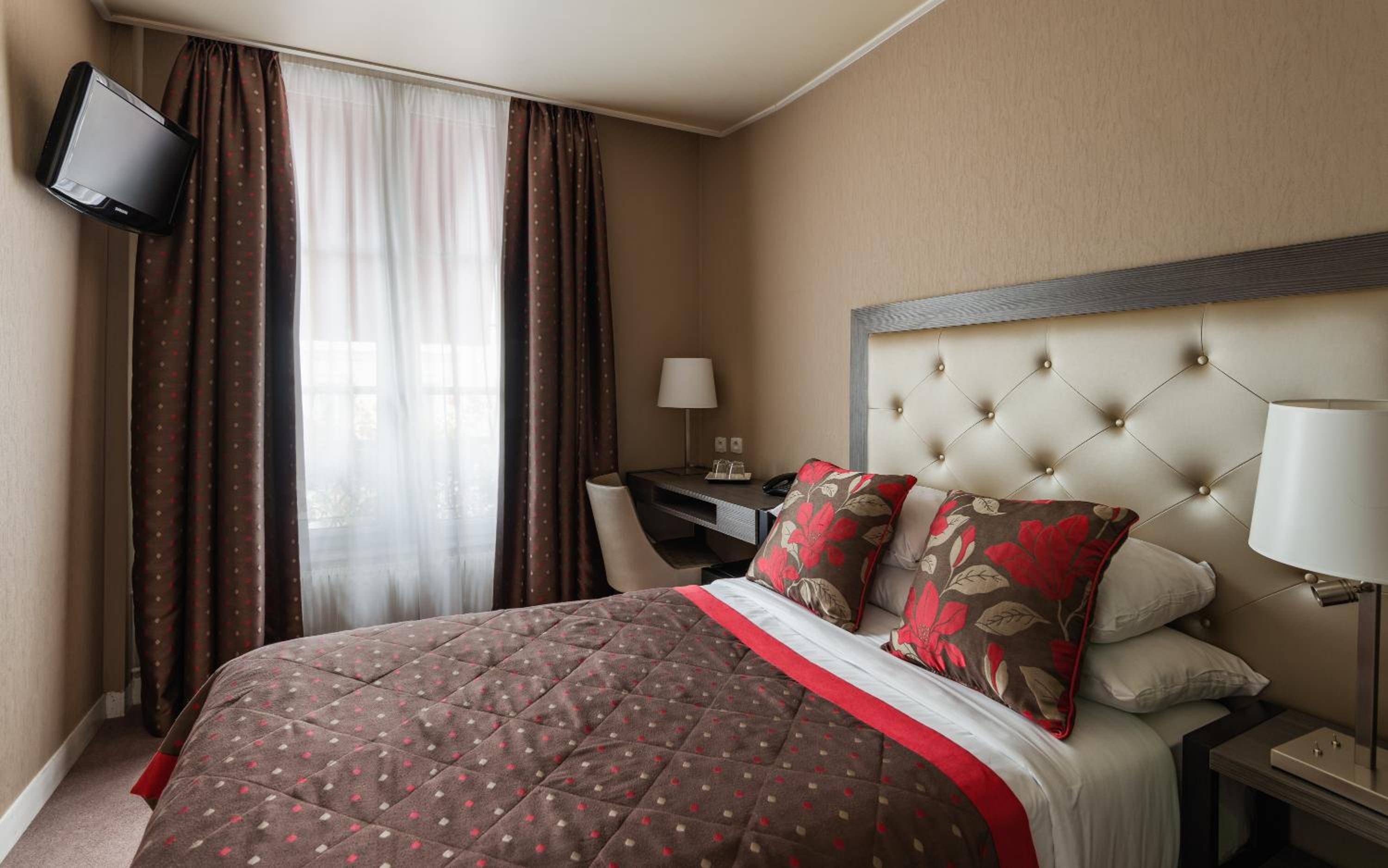 غرفة مفردة بسرير فردي، Hotel Eiffel Kennedy 13/19