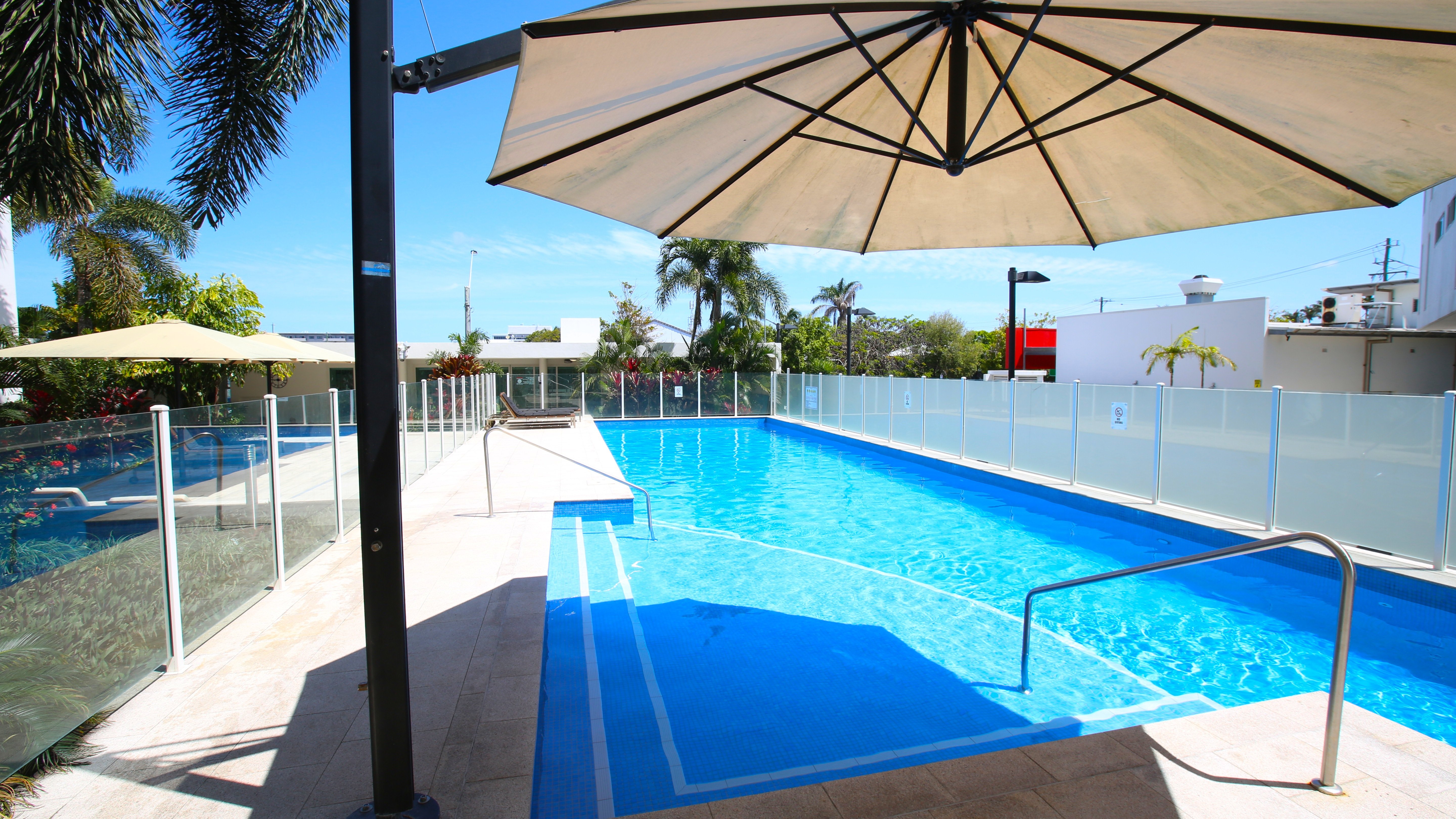 Lanai Riverside Apartments 12/17