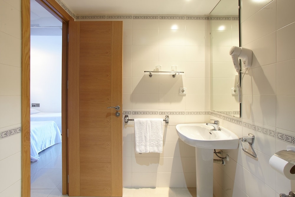 Aparthotel Nereida 44/45