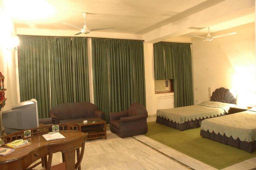 Heritage, Suite, 2 Queen Beds