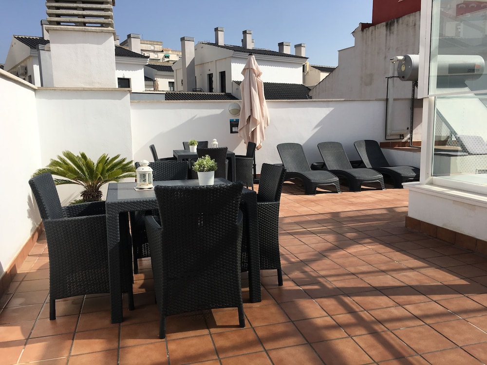 Suites Del Pintor Apartments 47/57