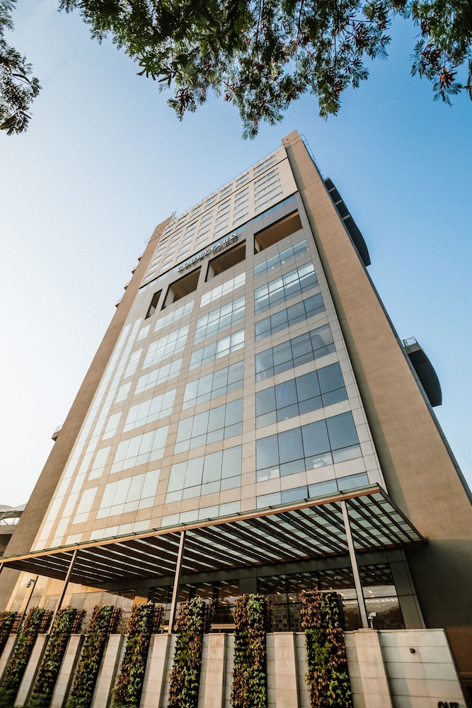 Courtyard Navi Mumbai 1/50