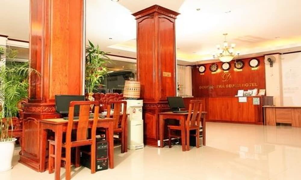 Douangpraseuth Hotel 54/67