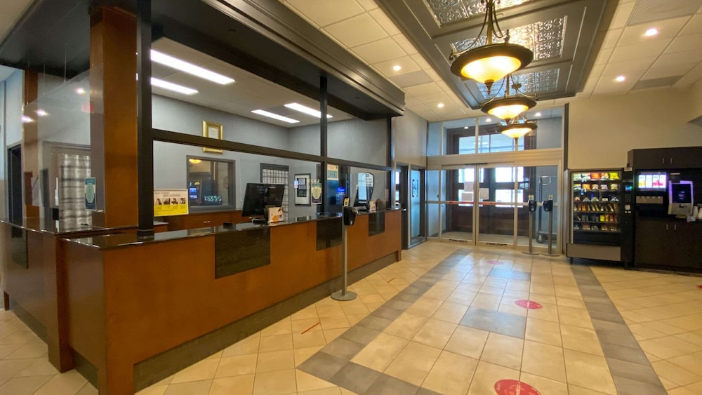 Quality Suites Drummondville 9/43