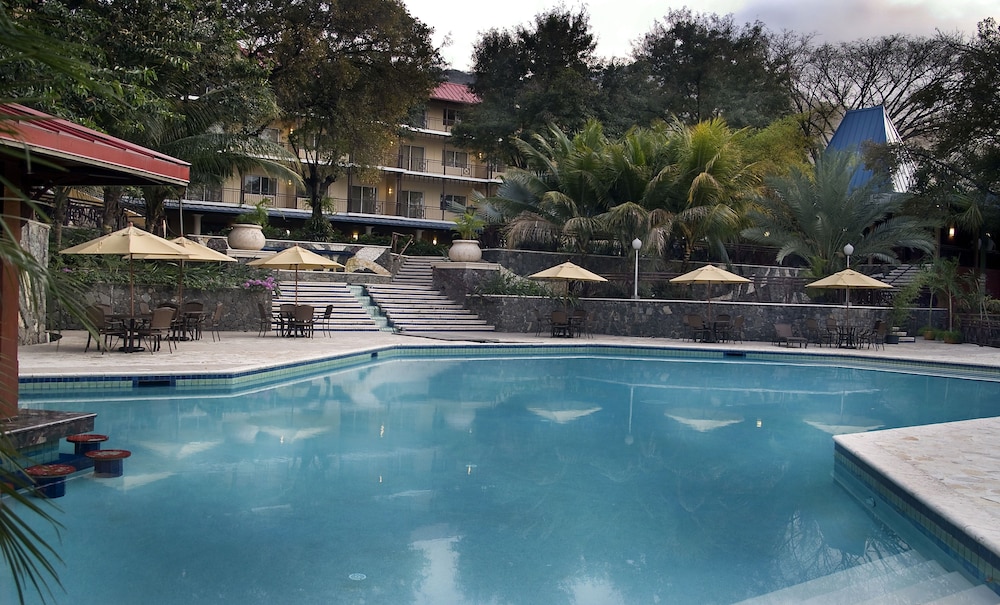 KARIBE HOTEL 3/42