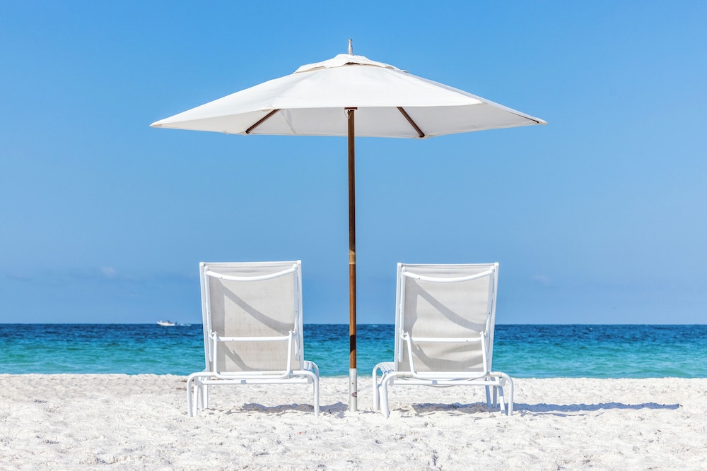 Bali Hai Beachfront Resort And Spa 55/70