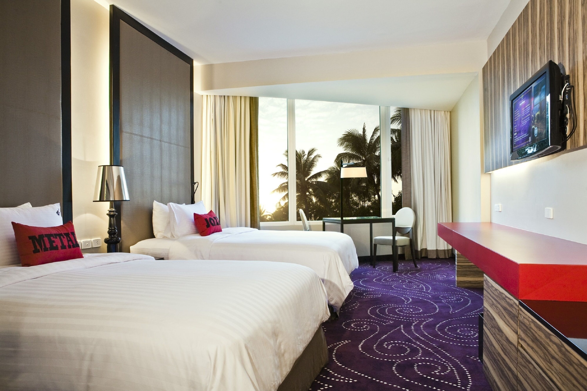 Royal, Rock, King Bed, Sea View، Hard Rock Hotel Pattaya 9/10