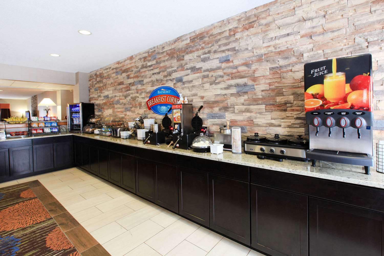 Baymont by Wyndham Auburn 2/14
