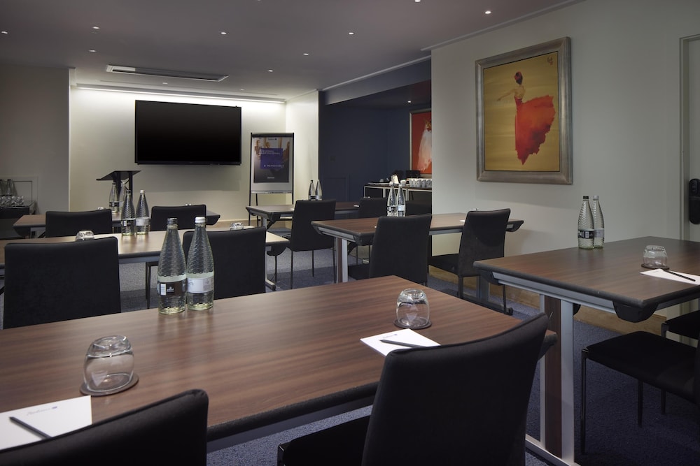 Radisson Blu Hotel London Leicester Square 39/49