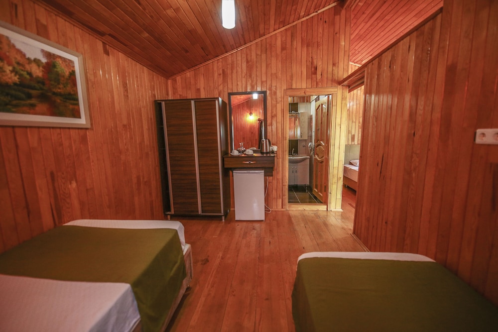 Cirali Zakkum Bungalow 12/50