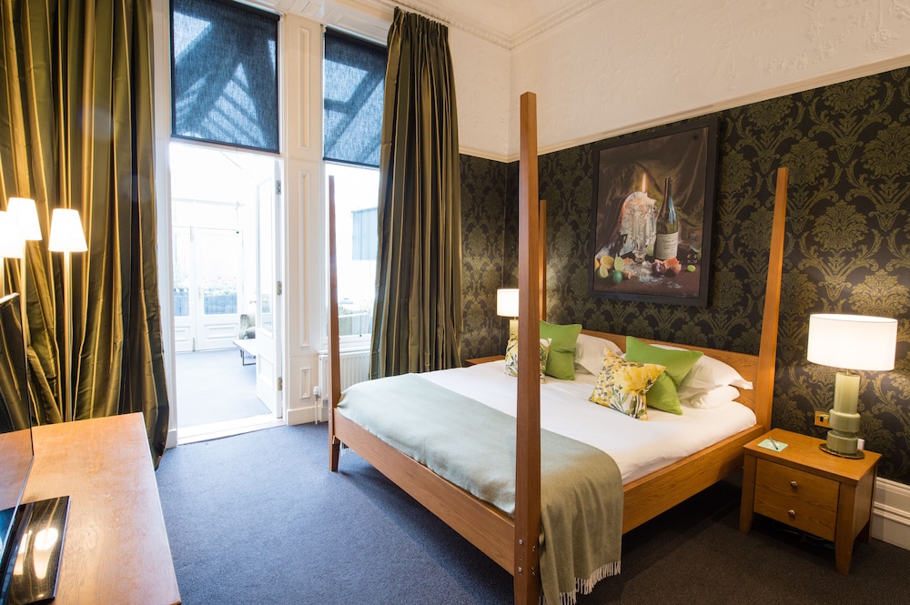 Hotel du Vin Glasgow at One Devonshire Gardens 28/62