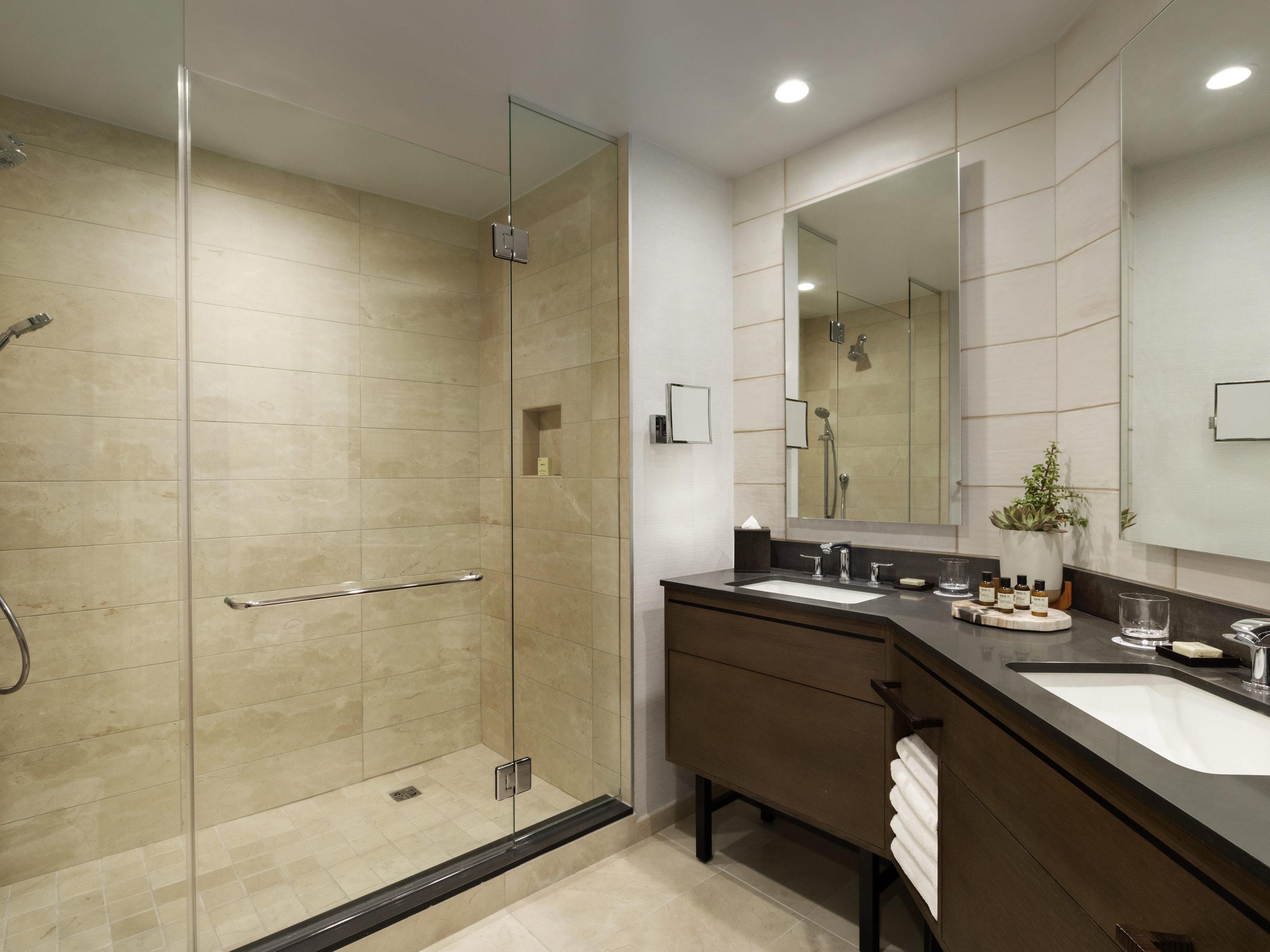 غرفة بسرير كينج لذوي الإعاقة، Fairmont Scottsdale Princess 4/4