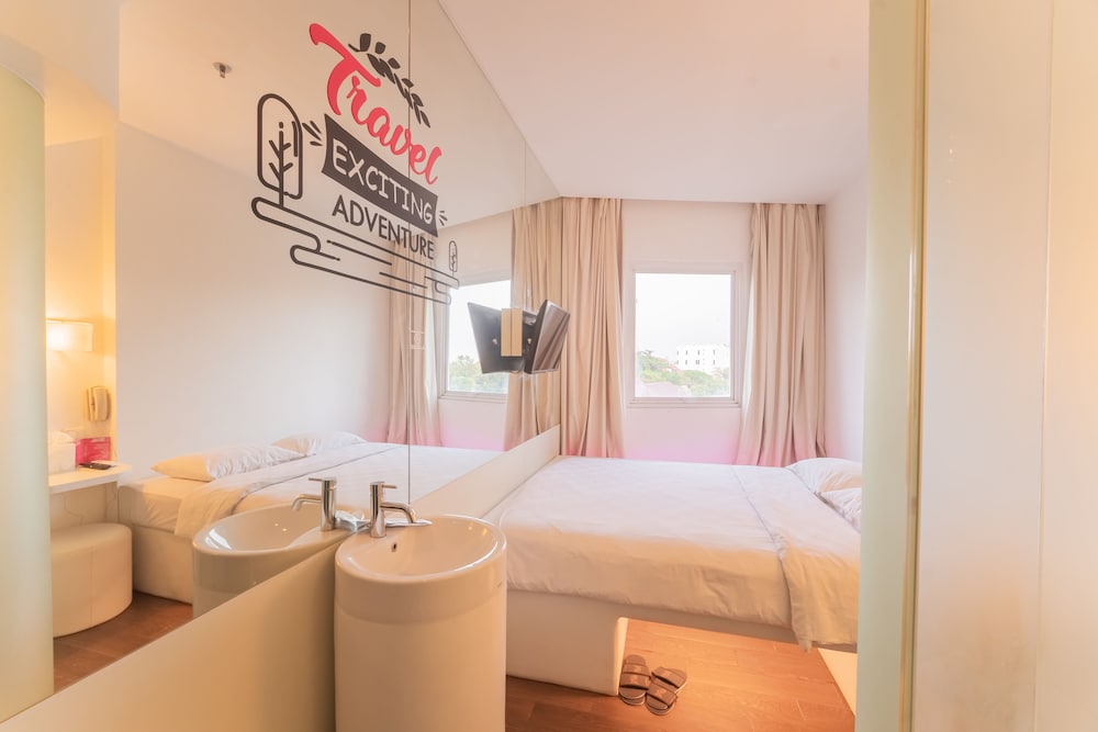J.ICON HIP HOTEL 13/53